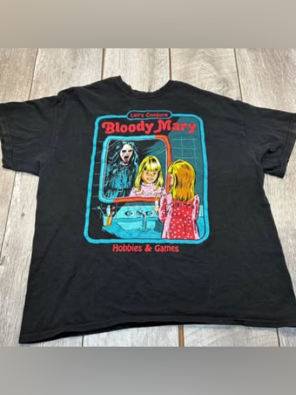 Creepy co Bloody Mary spooky urban legend women’s xl graphic tee